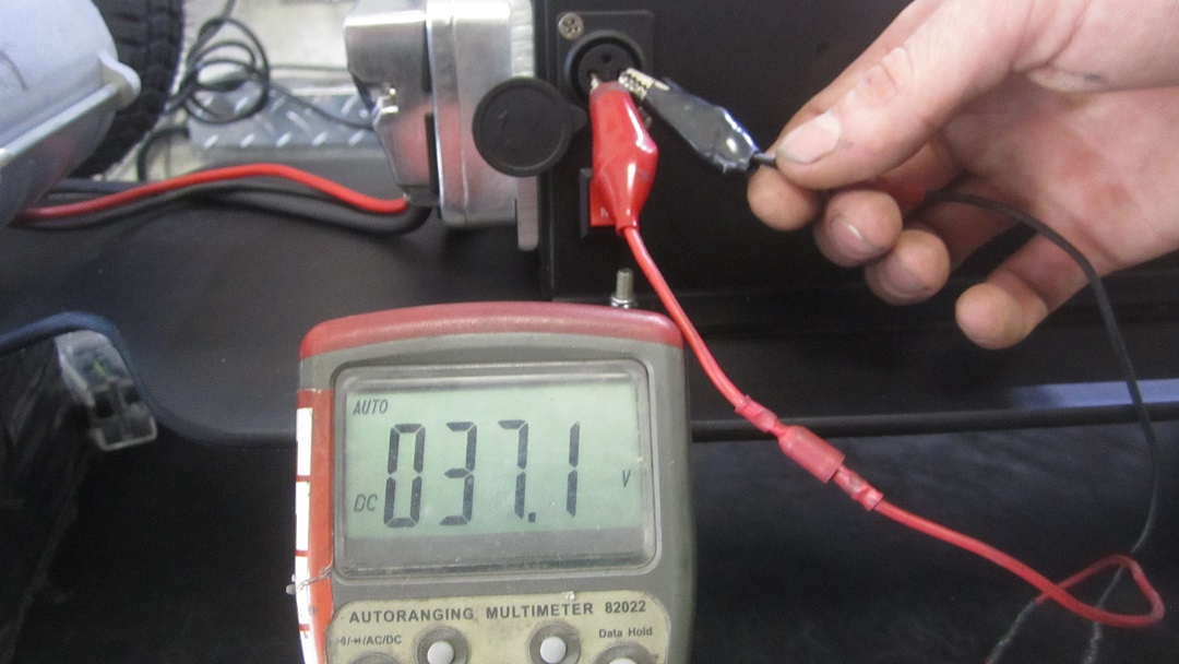 Battery Voltage Test